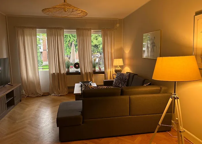 Pramkanalens Pensionat I Karlstad