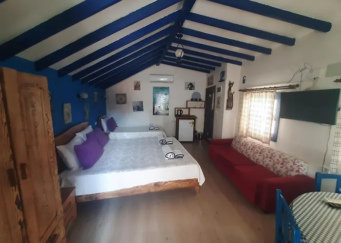 Karya Apartments