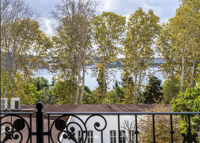 Ciragan Apart Bosphorus