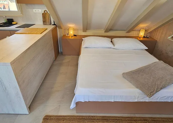 Apartments Frenkie