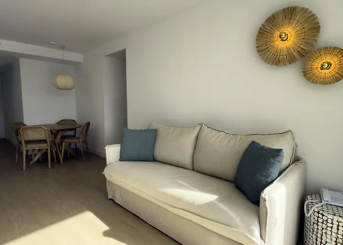Suites Roc Portonova - Newly Renovated 2026