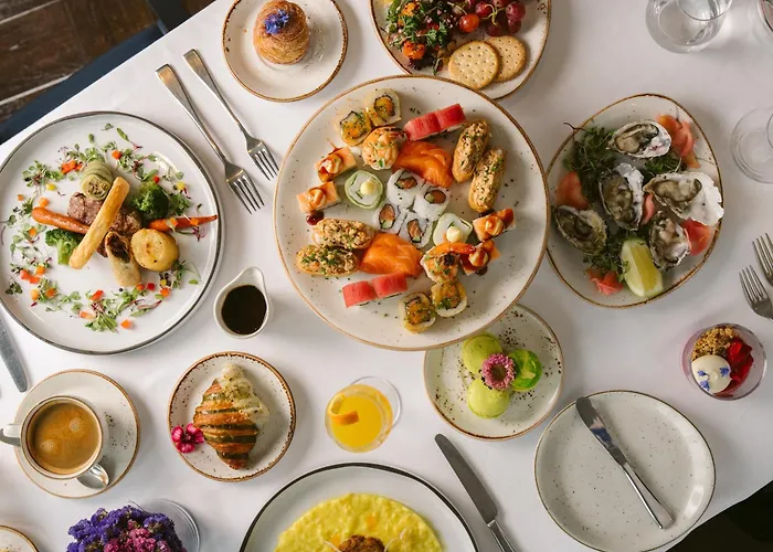 Four Seasons The Westcliff
