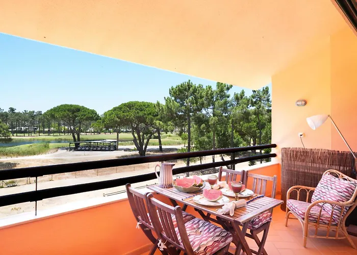 Bwelcome Aroeira Beach & Golf
