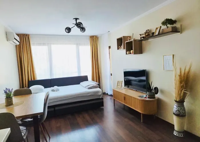 Apartment 7, Studio 2 And Studio 10 Quietly And Peaceful Place To Relax