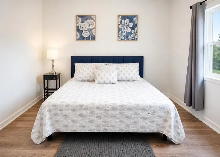 Comfortable Townhome 2Br 1-5Ba - Near Uf & Shopping Dining