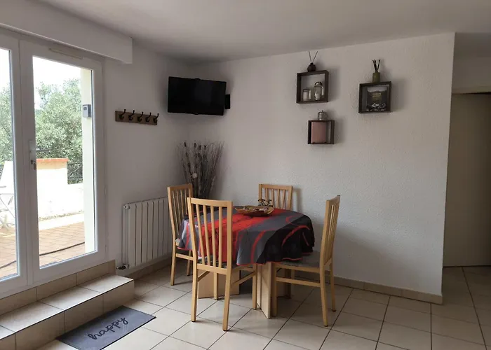 Appartement Avec Terrasse Et Belle Vue Sur Palalda