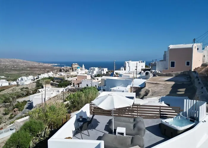 Villa Solasta #2 With Jacuzzi In Santorini