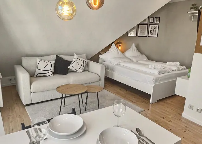 Nami - Robin - Helle Apartments Mitten In Der Stadt
