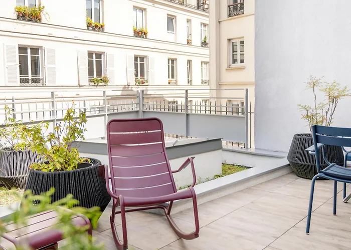  Renaissance Paris Republique & Spa