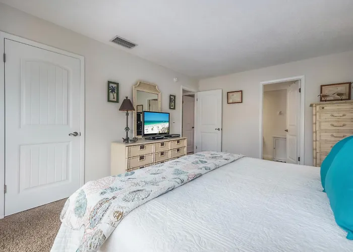 Waters Edge 205