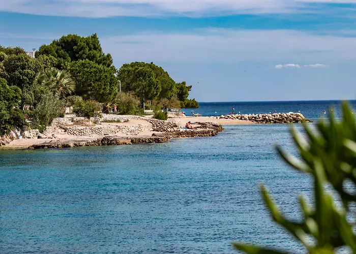 Relax Mandre 200M From The Beach Sea View