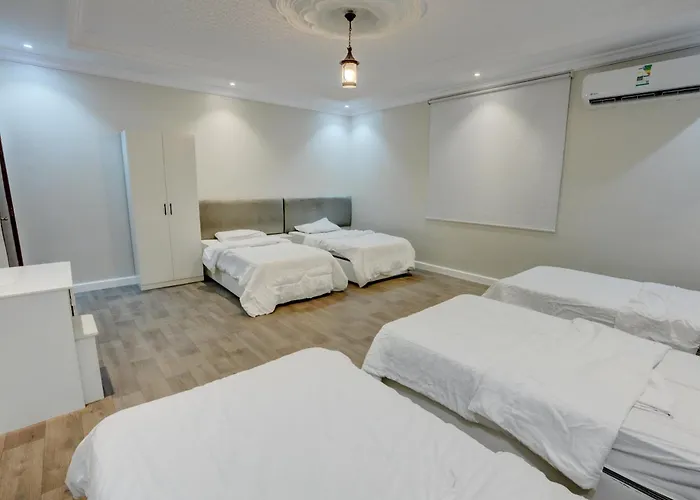 Al Bayt Al Madini Suites البيت المديني للأجنحة المخدومة الخاصة