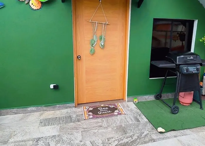 Lovely Tiny Studio