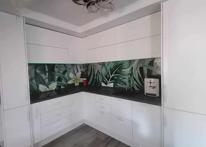 Cezari Aparthotel