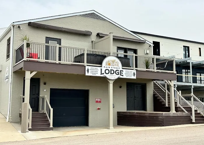 The Serenity Suite With Hot Tub- Main Street Lodge In Berlin
