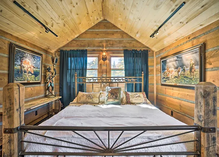Charming Creekside Snowmass Studio: 15 Mi To Aspen