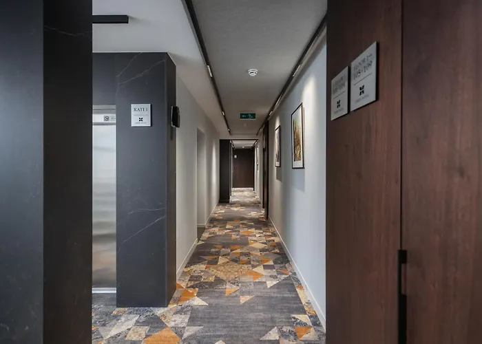 Emery Hotel