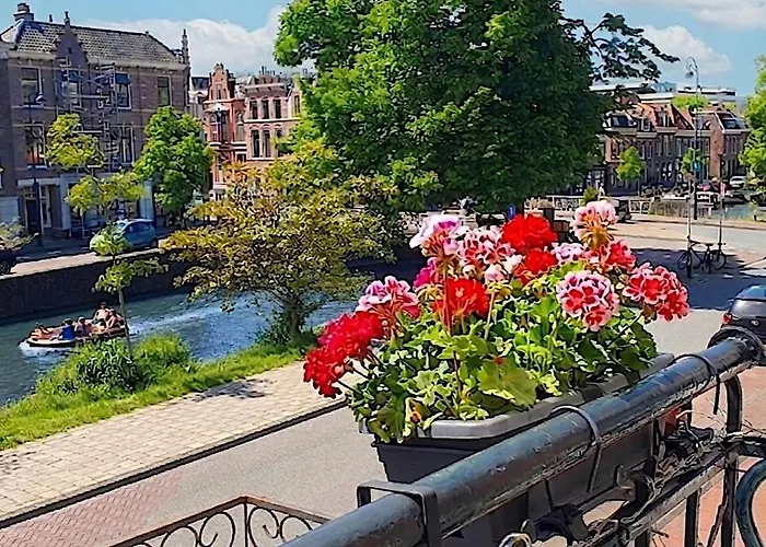 Canal House Haarlem