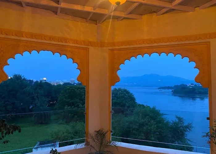 Grand Bhagwat