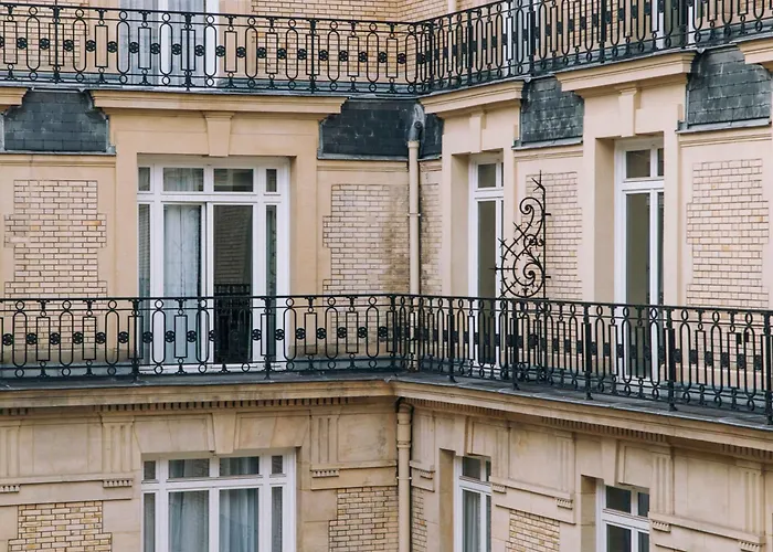 Fraser Suites Le Claridge Champs-Elysees