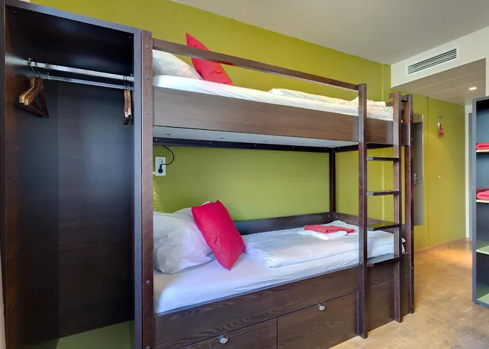 3 star hotels Meininger Berlin Hauptbahnhof
