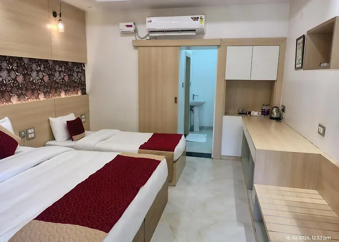 Mvt Guesthouse & Restaurant
