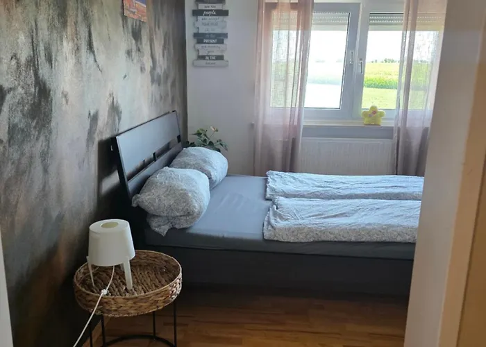 Querenhorst, Unterkunft Am Feld