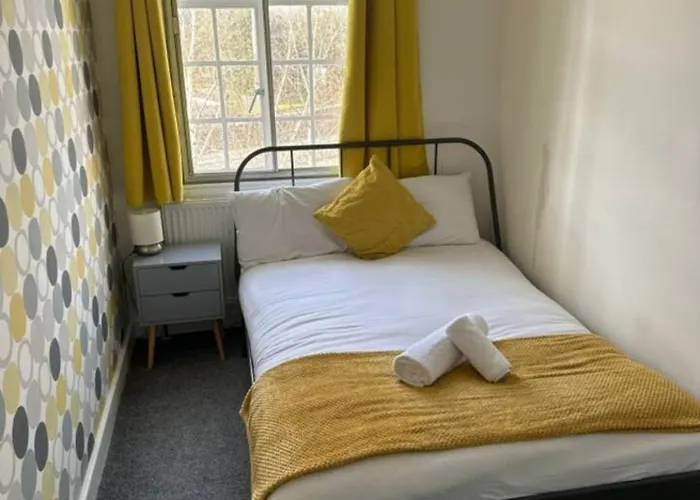 Urban Escape - Stylish 3Bedroom In Watford Center