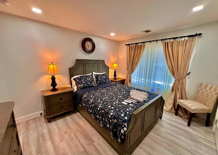 The Elegant Suite - 2Br With Great Amenities