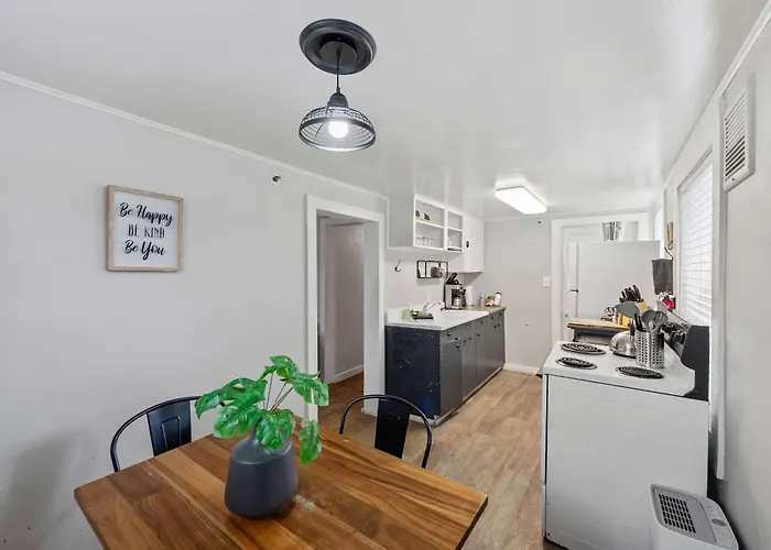 #Stayinmydistrict Heritagehouse 2Bedroom Apartment