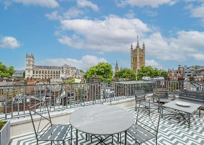 Westminster Apartments By D'Montrio