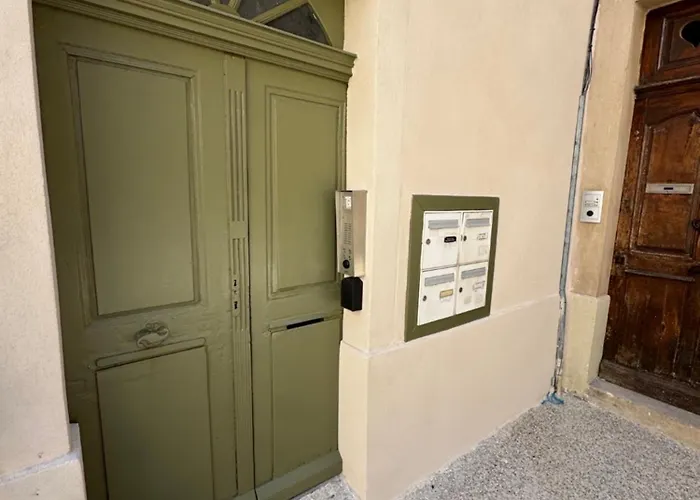 La Pepite Du Centre Historique - 7 Minutes A Pied De La Gare - 1Er Etage - Netflix