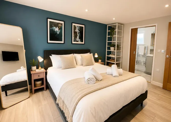 Seaside Getaway With Balcony & Ocean Views - Westward Ho!