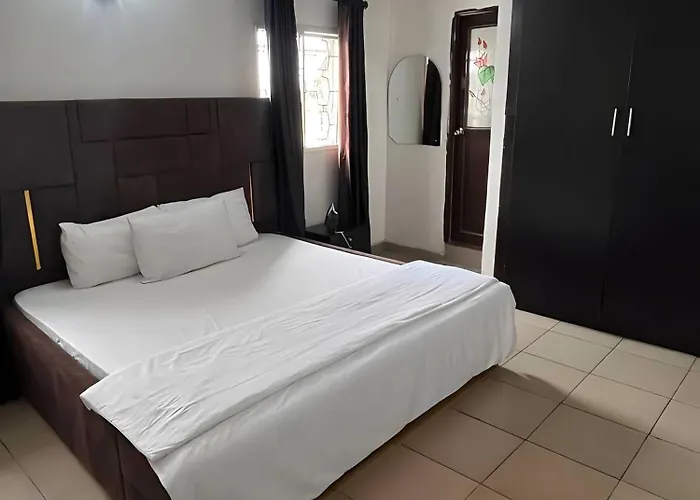 House 26 Apartment And Suites
