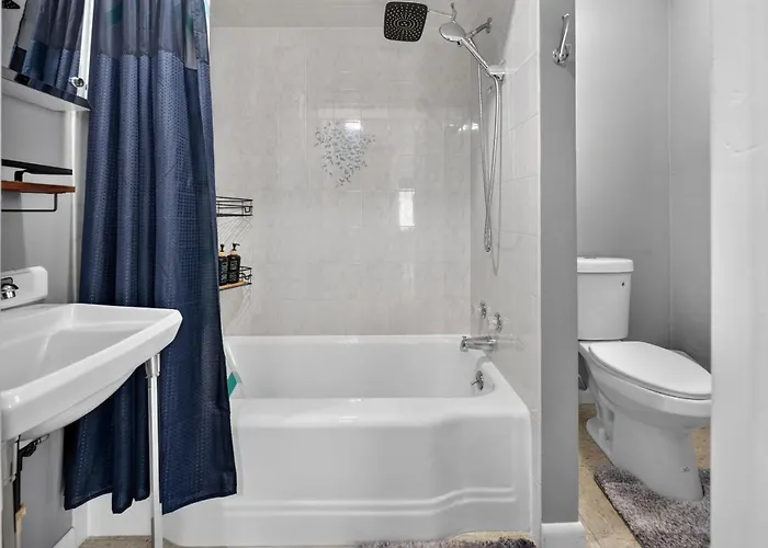Charming 2-Bedroom, 1-Bath Getaway