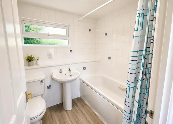 Beach Cottage 6 - Bright & Modern By The Sea