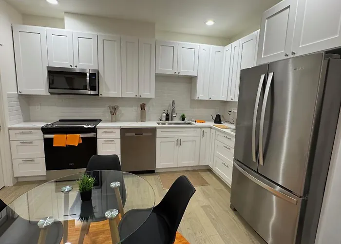 Modern Meets Cozy In Federal Way
