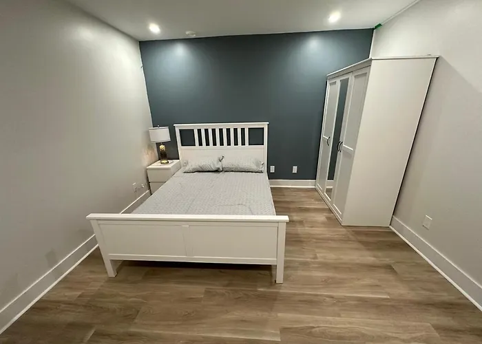 Private Entire Suite In Bedford - 2 Bedroom