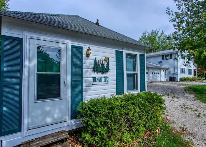 Tuckaway Cottage By Simple Life Rentals