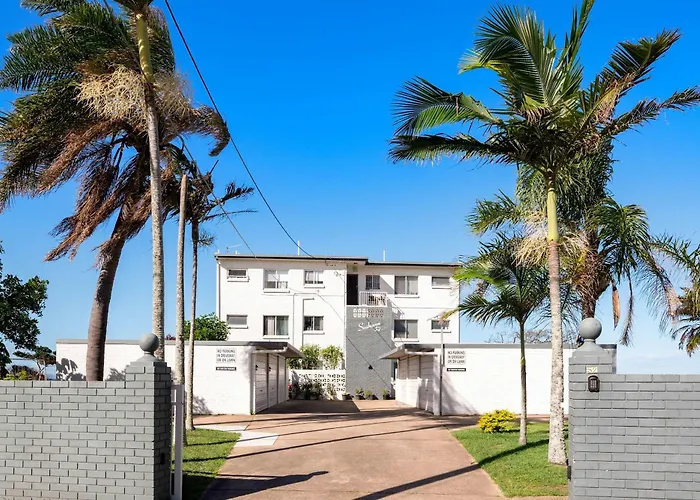 Direct Ocean Front Apartment