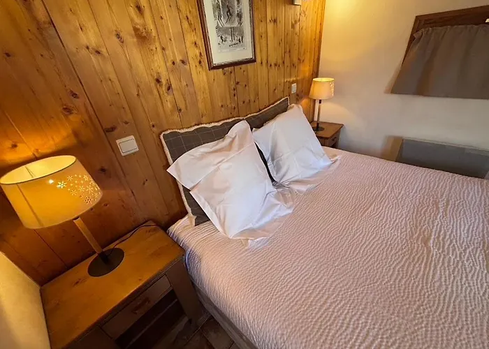 Studio Aravis, Chez Francine