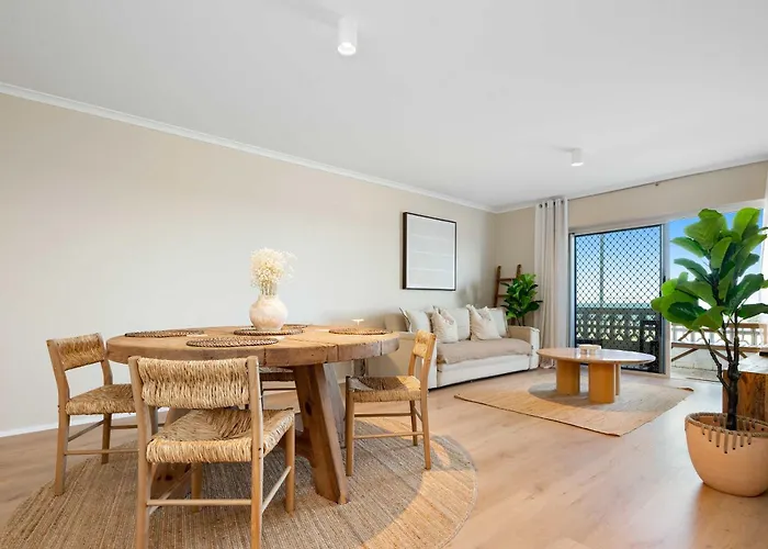 Direct Ocean Front Apartment