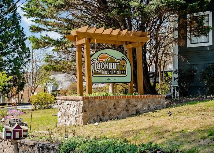 1- Lookout Mountain Cottage