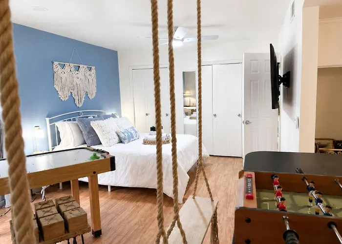 Beach Home With Gym And Cuddle Couch