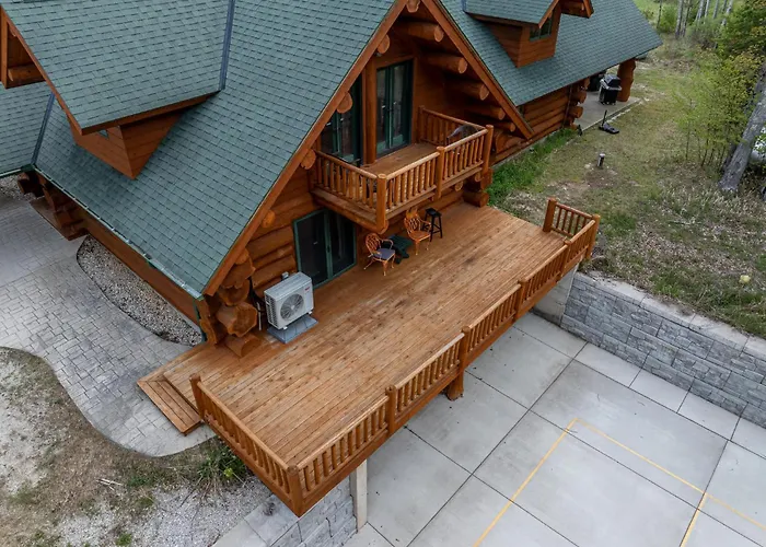 Log Retreat At Fish Creek By Simple Life Rentals