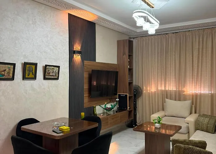 Cozy Two Bedroom Apartment