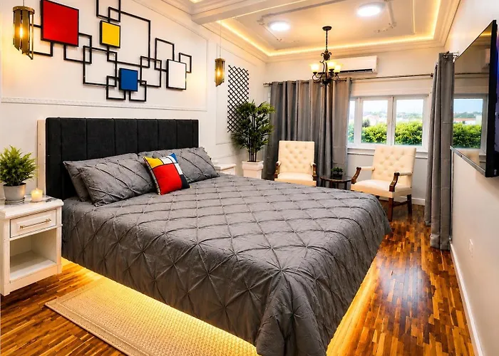 Mondriaan Suite Aruba