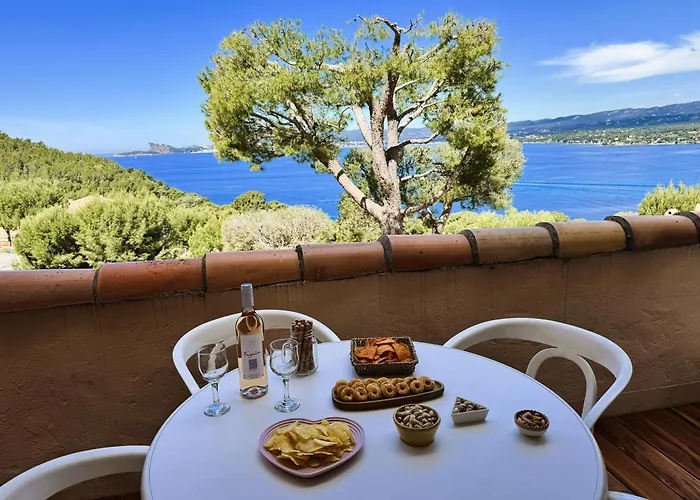 T3 Renove Avec Terrasse & Vue Mer Exceptionnelle