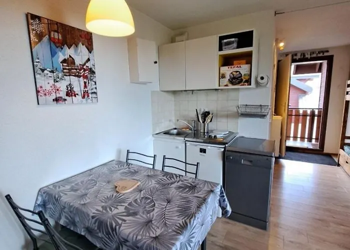 Bernex, Appartement T2 Pied Des Pistes, Balcon, Parking