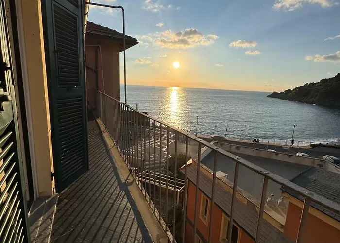 Una Finestra Sul Mare